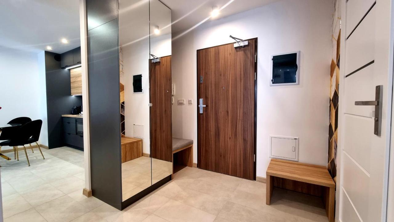 Hotel apartamentowy Nook Nook Bytkowska 103 *