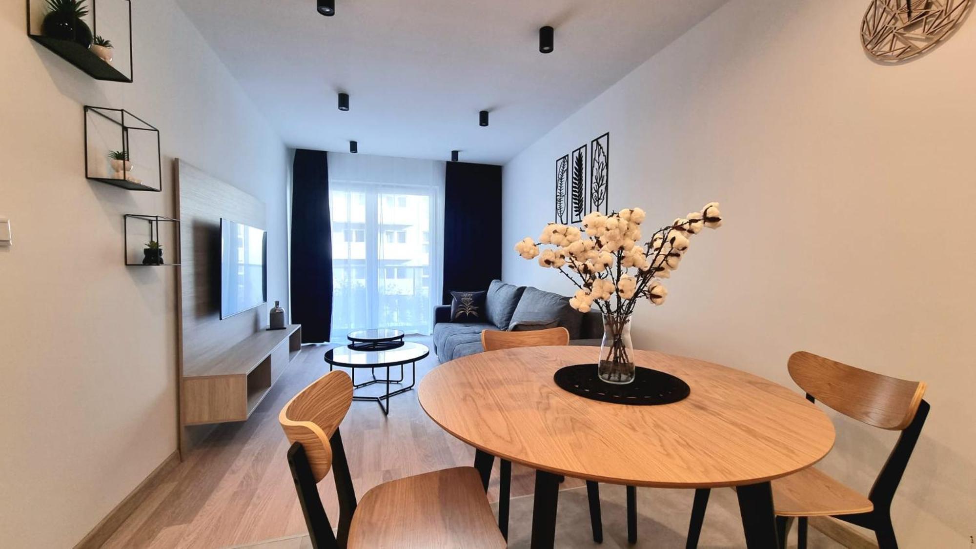 Nook Nook Bytkowska 103 *