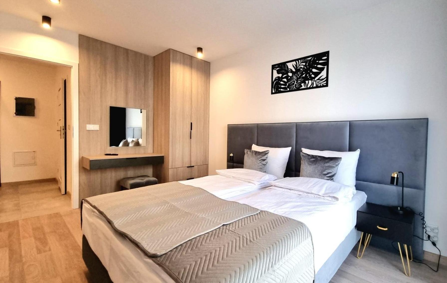 Hotel apartamentowy Nook Nook Bytkowska 103